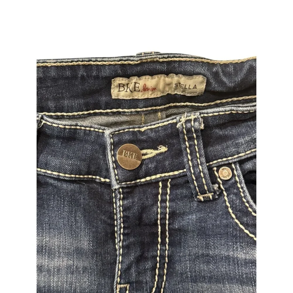 BKE Stella 28R Womens Distressed Skinny Jeans With Faded Wash & Ripped Details